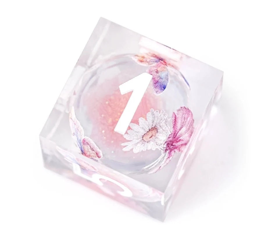 Liquid Core Liquid Core Dice Set – Quicksand Butterfly – Dreamland Series – Pink Quicksand Butterfly Resin Dice Set