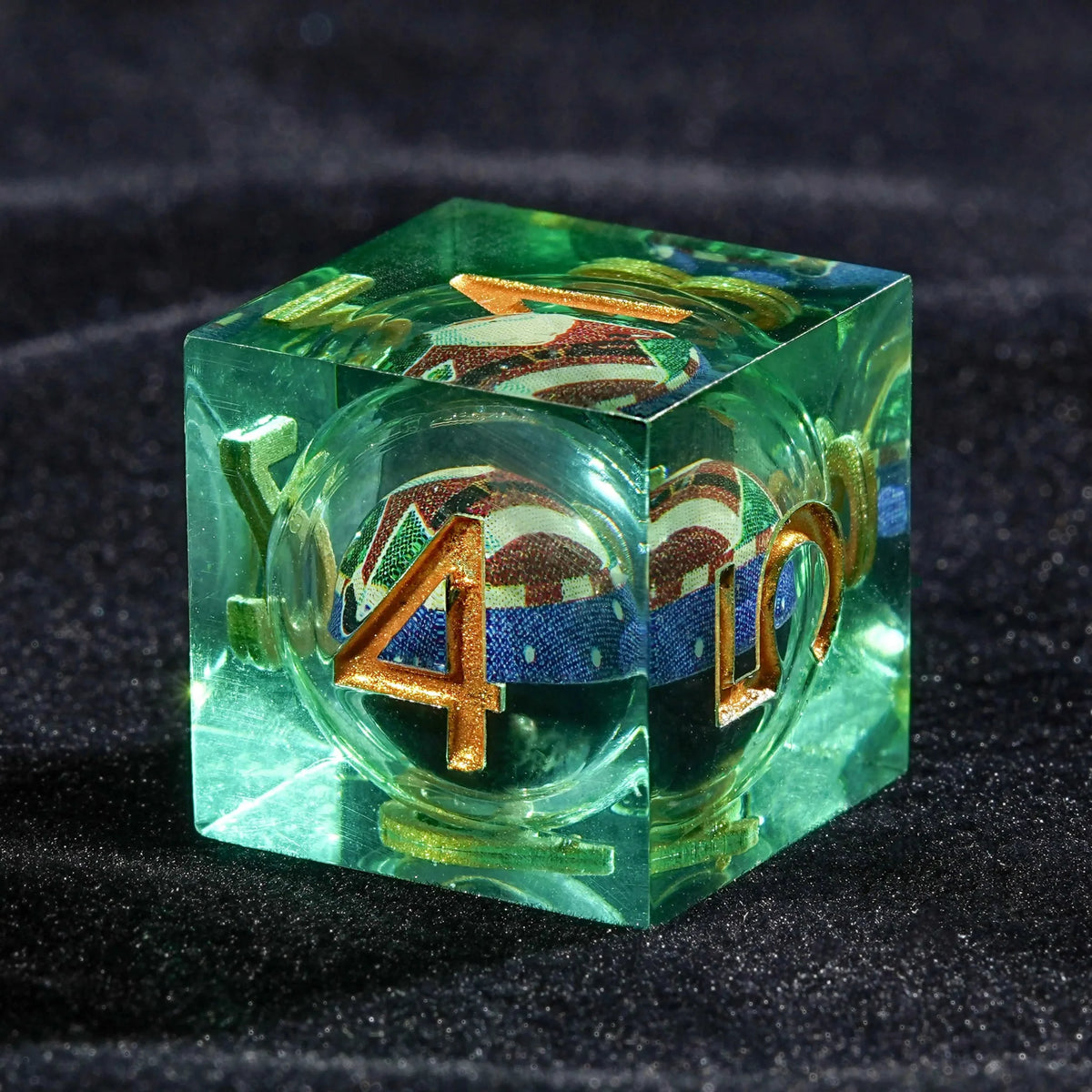 Liquid Core RPG Dice Set – Gold Numbers – Night of Carnival - Green Resin Christmas Kernel Dice Set + Gold Font