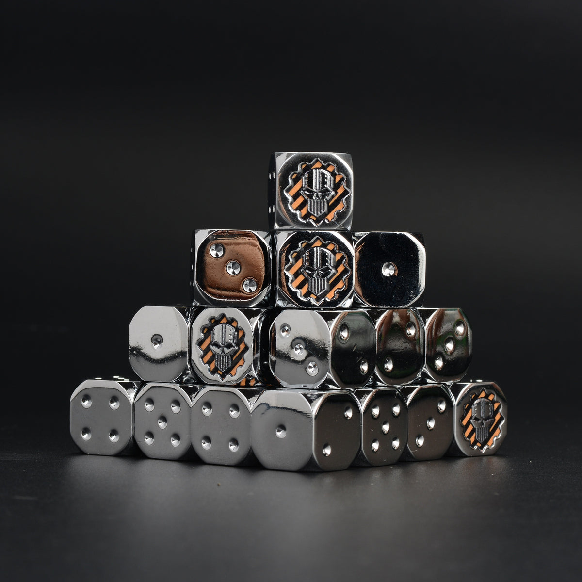 Metal D6 Dice – Necron Skull – Metal Warhammer 40K Necron Skull D6 Dice Set of 20 — Full Chrome Pyramid Stack with
