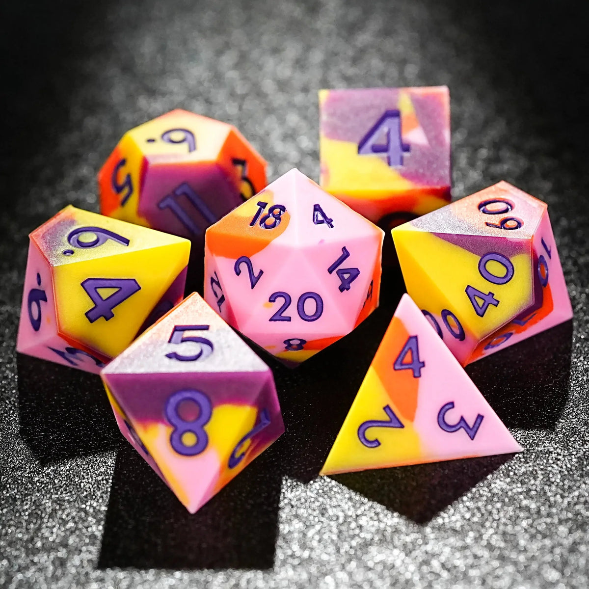 Mixed Color Silicone DND Dice Set – Colorful mixed color board game silicone polyhedron dice set + purple numbers