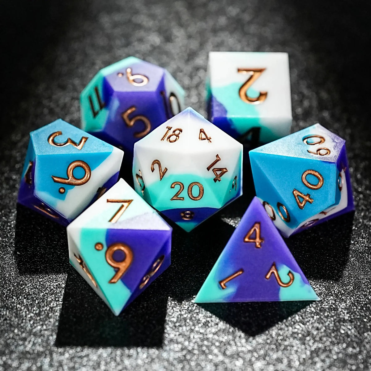Mixed Color Silicone DND Dice Set – Colorful mixed color board game silicone polyhedron dice set + purple numbers
