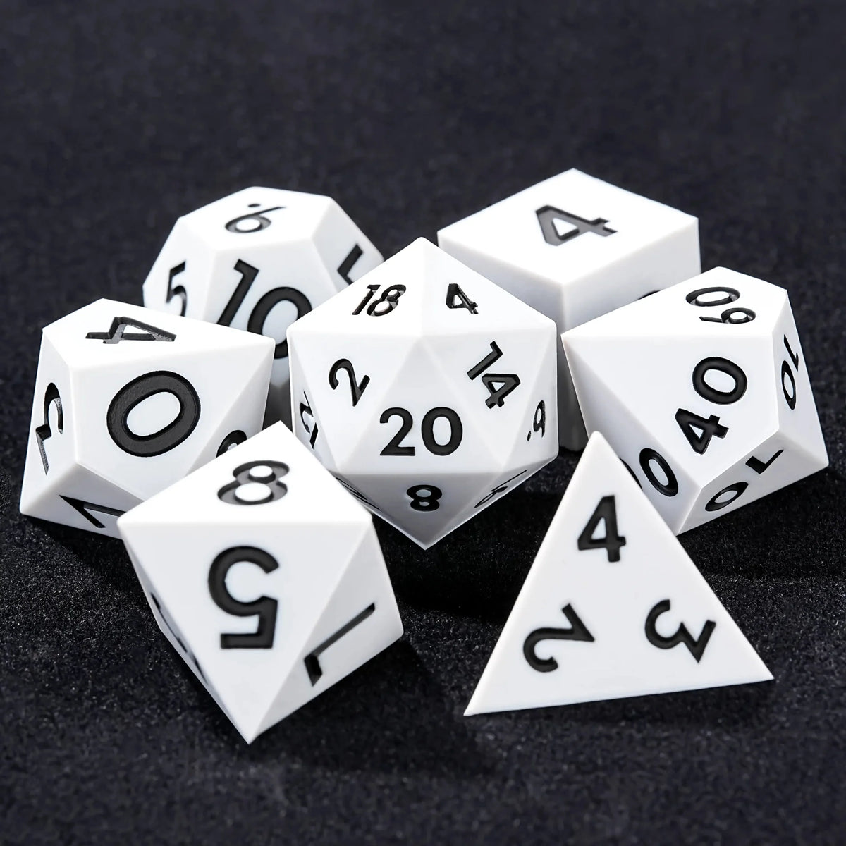 Mixed Color Silicone DND Dice Set – Colorful mixed color board game silicone polyhedron dice set + purple numbers
