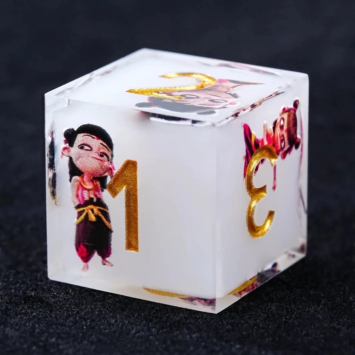 Nezha Themed Resin RPG Dice Set – Gold Numbers – Nezha-themed white resin DND D6 dice with gold numbers