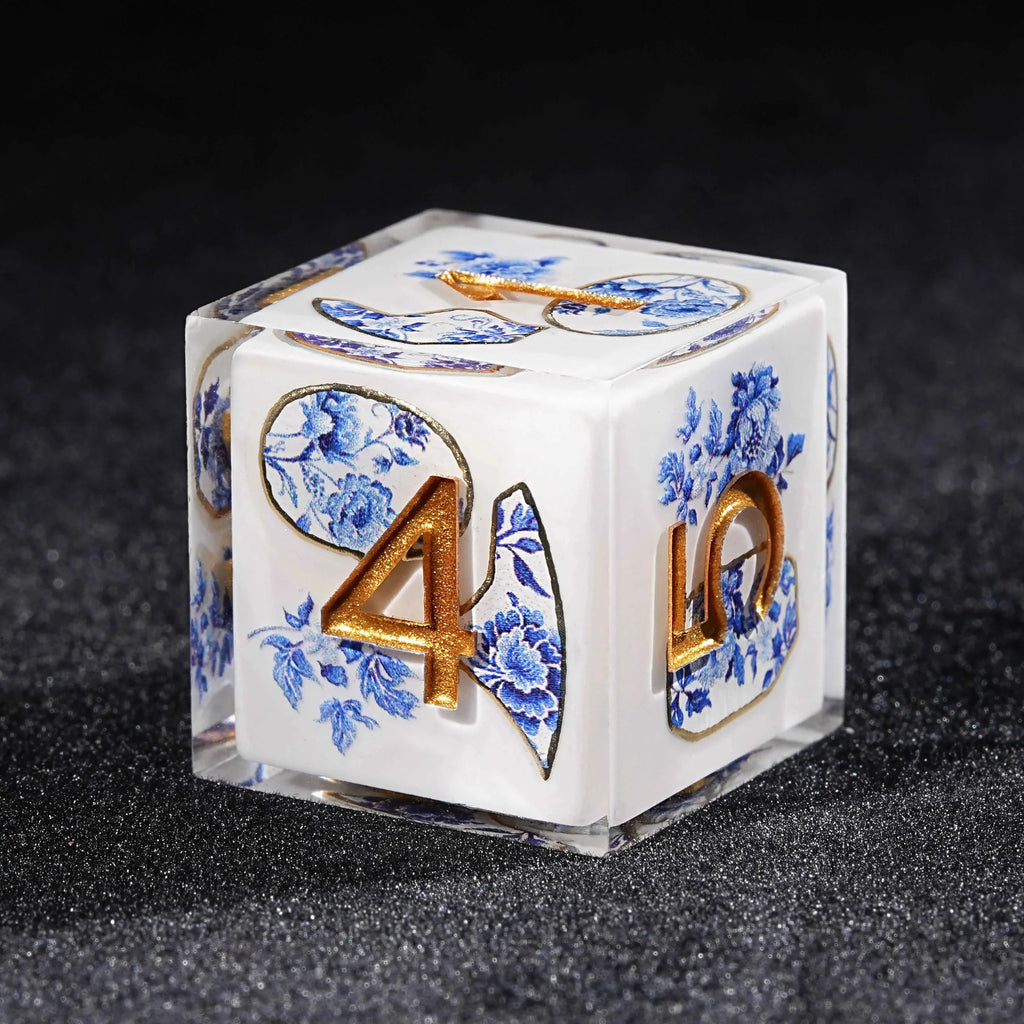 Oriental Country Resin RPG Dice Set – Transparent resin Oriental Blue and White Porcelain DND D6 dice, featuring a blue