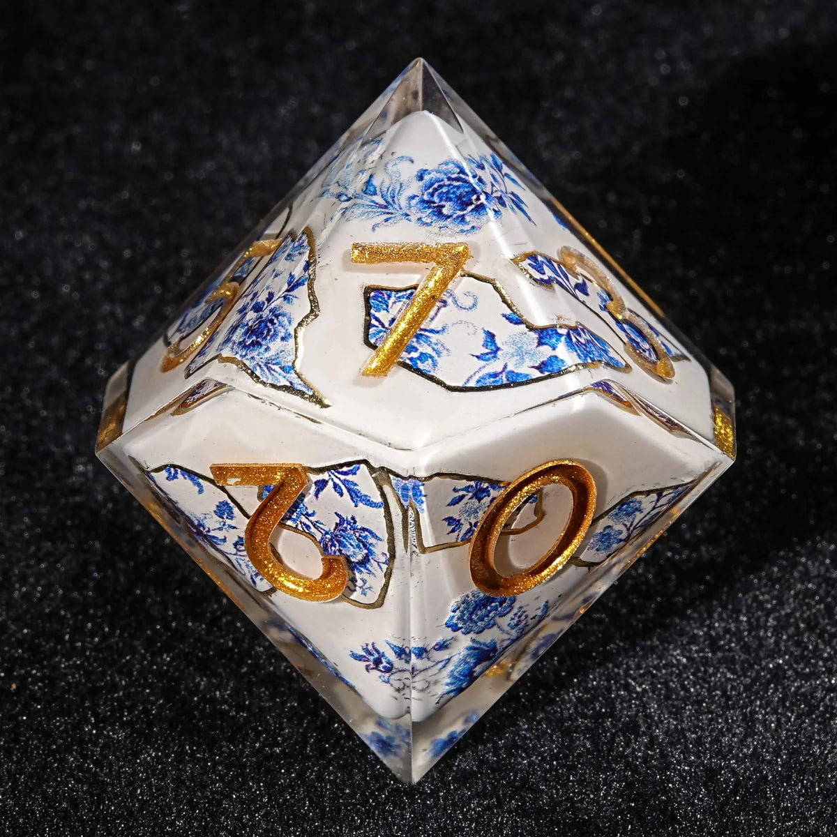 Oriental Country Resin RPG Dice Set – Transparent resin Oriental Blue and White Porcelain DND D10 dice, featuring a