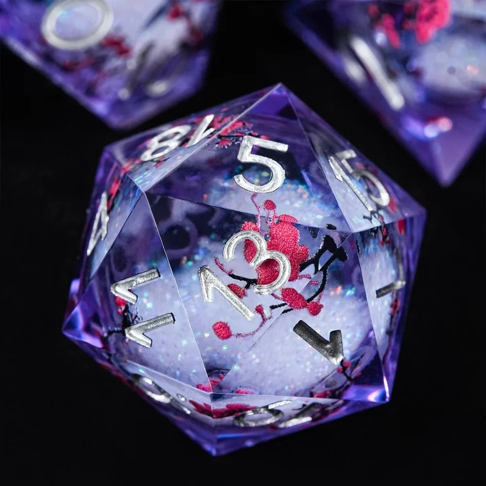 Plum Blossom Resin Sharp Edge Dice Set – Gold Numbers – Sharp - edged plum blossom resin DND dice set + gold numbers