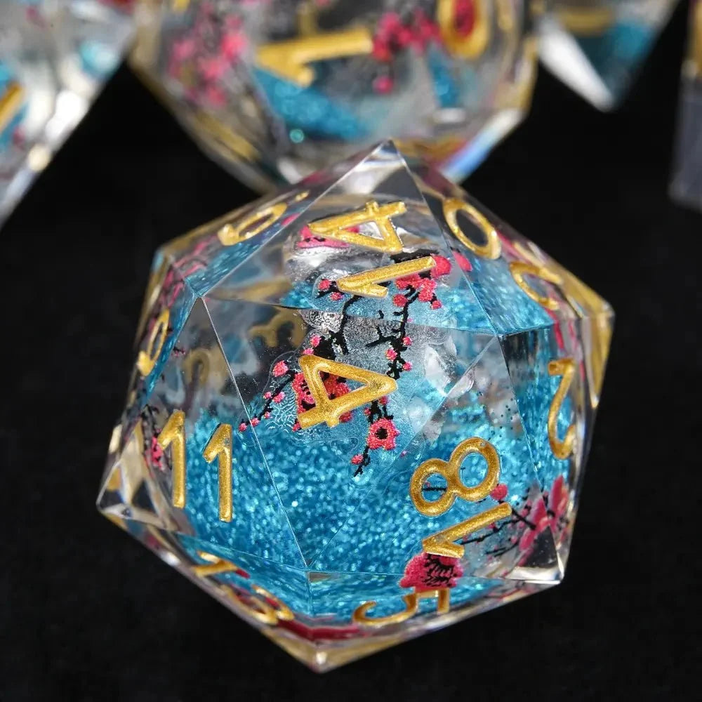 Plum Blossom Resin Sharp Edge Dice Set – Gold Numbers – Sharp - edged plum blossom resin DND dice set + gold numbers