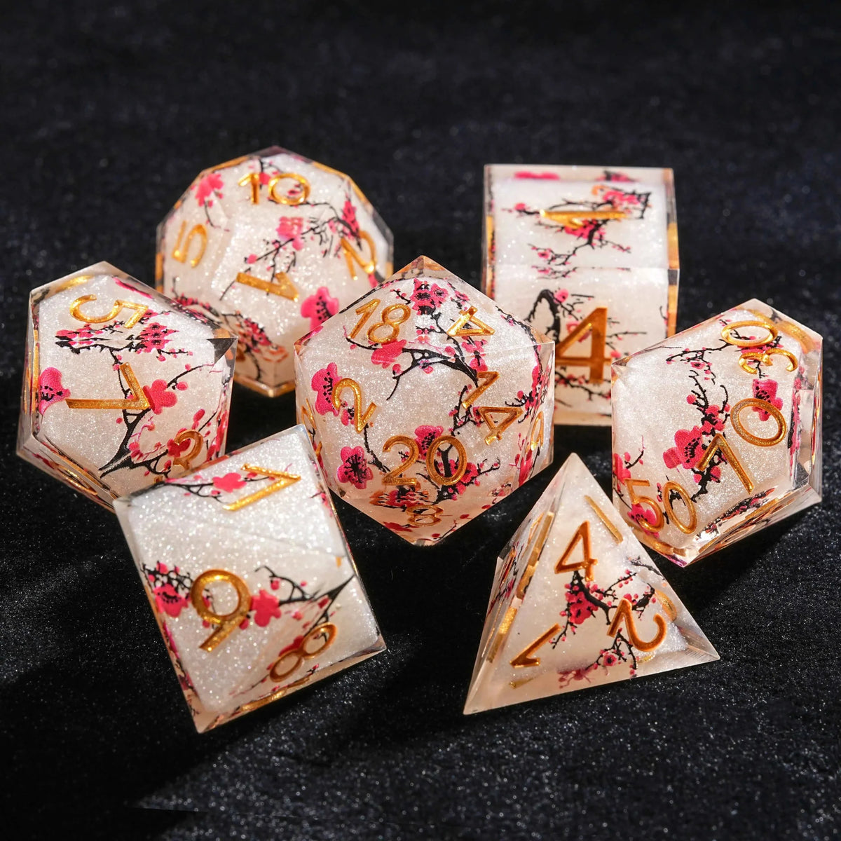 Plum Blossom Resin Sharp Edge Dice Set – Gold Numbers – Snow White Resin Red Plum Blossom DND Dice Set with Gold Numbers
