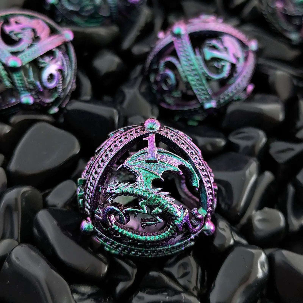 Pterosaur Metal DND Dice Set – Cool pterosaur spreading wings Metal hollow edge rounded corners dnd dice set purple and