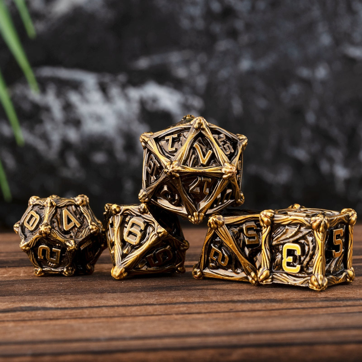 Pterosaur Metal DND Dice Set – Dungeon Dragon – 7 Dungeon Polyhedral Dragon Dice - Pterosaur Metal Solid RPG Dice Set