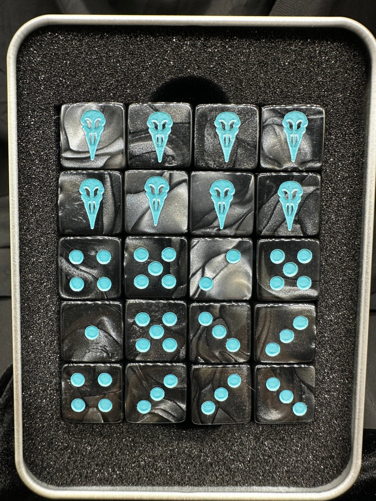 Raven Guard Acrylic D6 Dice Set – Blue Pips – alternate product view