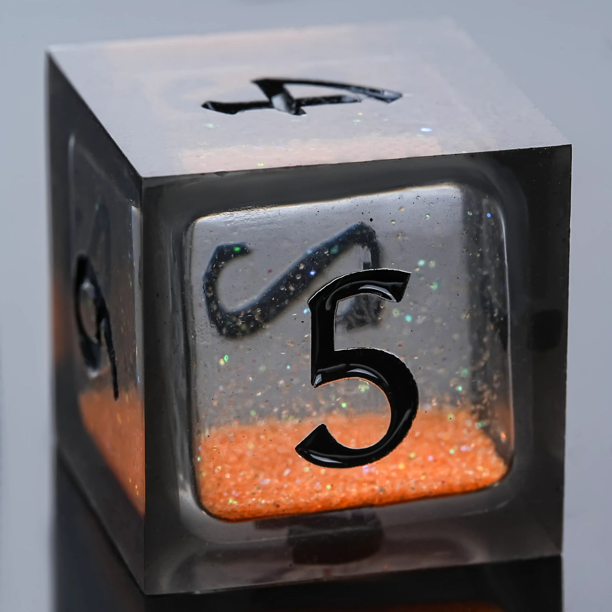 Star Liquid Core Dice Set – Blazing Bear – Kickstarter Dice - Blazing Bear Liquid Core Resin Dice Set