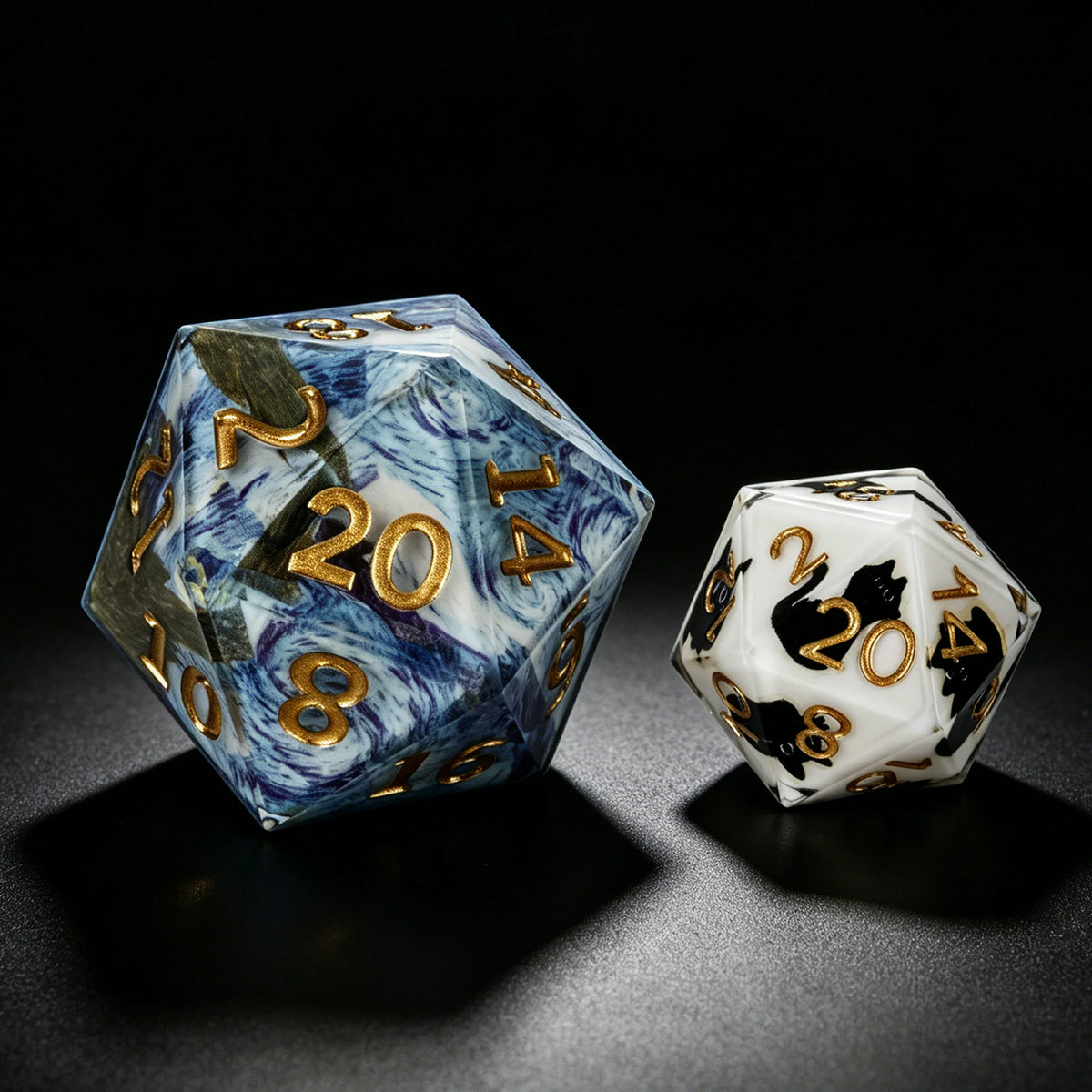 Star Resin D20 Dice – Giant Lettering – alternate product view