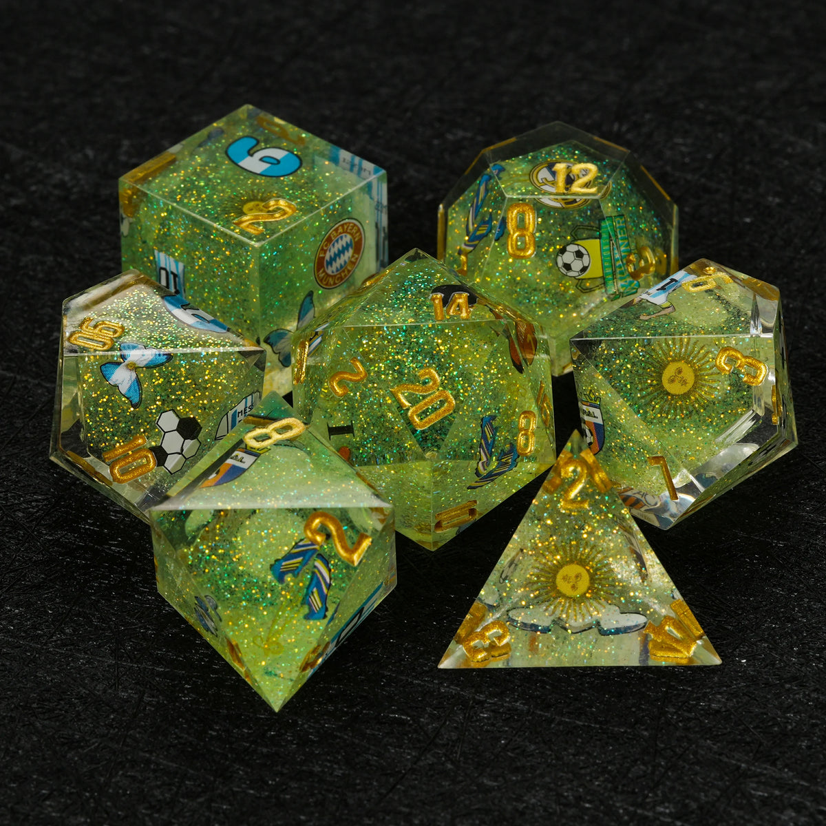 Star Resin DND Dice Set – Glitter – Argentina Soccer