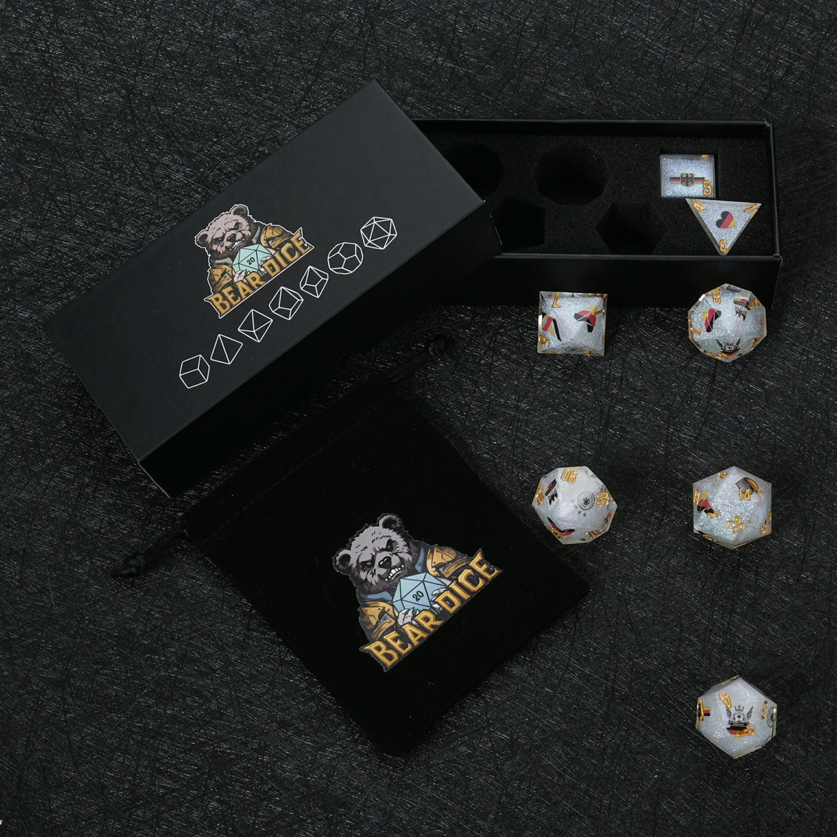 Star Resin DND Dice Set – Glitter – World Cup – alternate product view