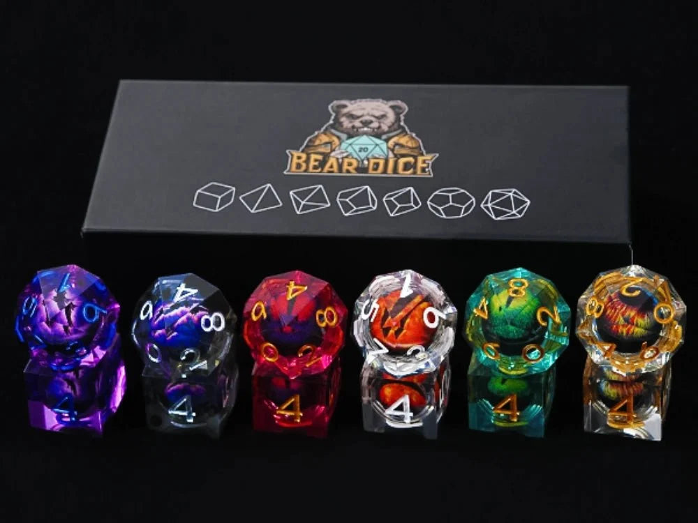 Dragon Liquid Core Liquid Core Dice Set – Eye – Personalized Design 2 – Sharp-edged resin dragon eye core DND dice
