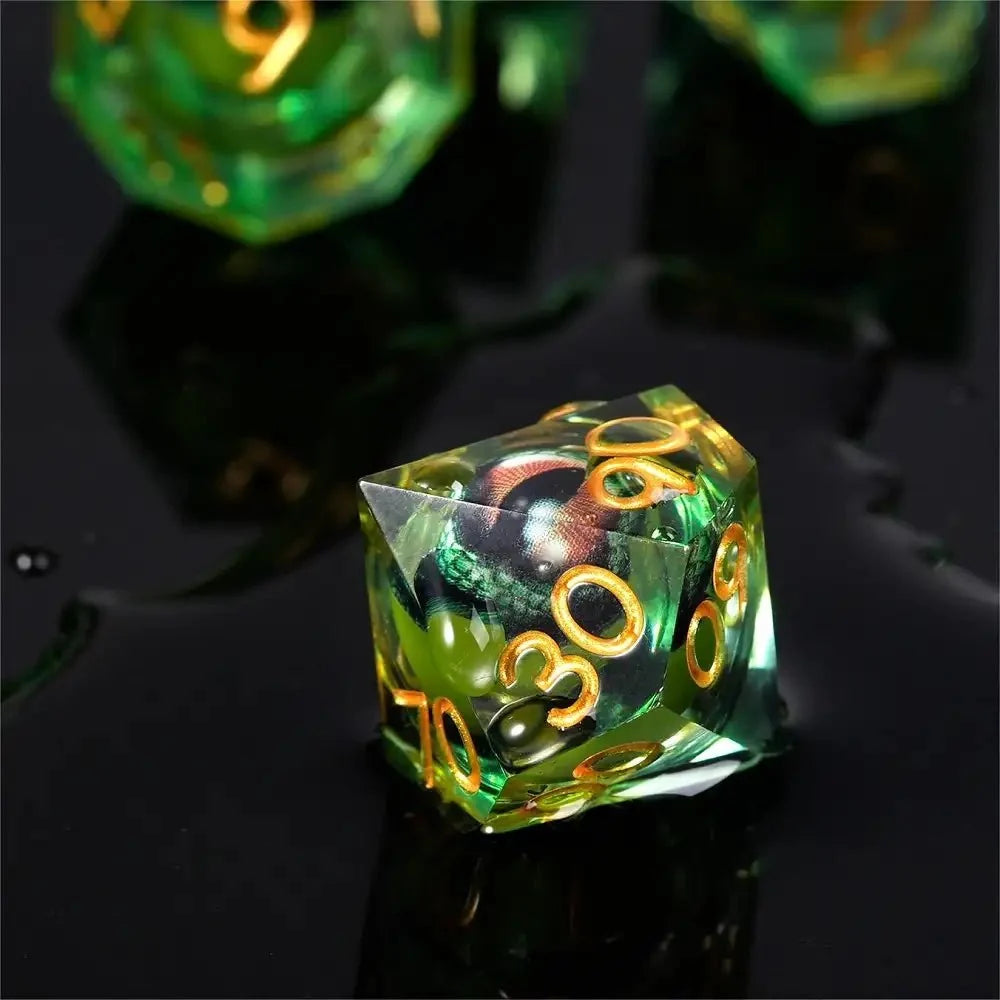 Vicious Crocodile Liquid Core Dice Set – Fierce Crocodile Eyes Liquid Core Resin DND Dice Set + Gold Lettering