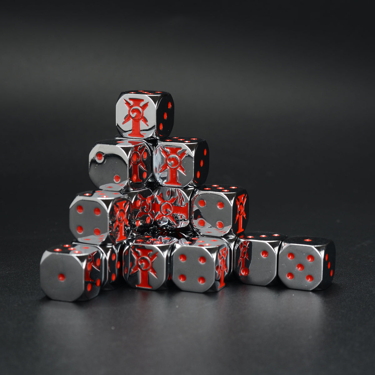 Metal D6 Dice – Chaos Star – Warhammer 40K Imperial Chaos Star Metal D6 Dice Set of 15 — Black Chrome Pyramid Stack