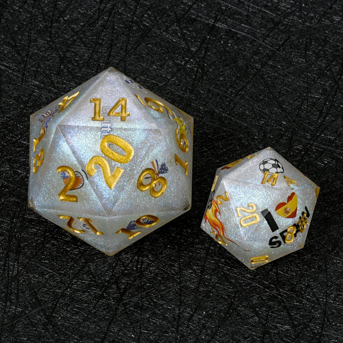 World Cup Resin D20 Dice – Glitter – Soccer Large – 35mm USA 1 – alternate product view
